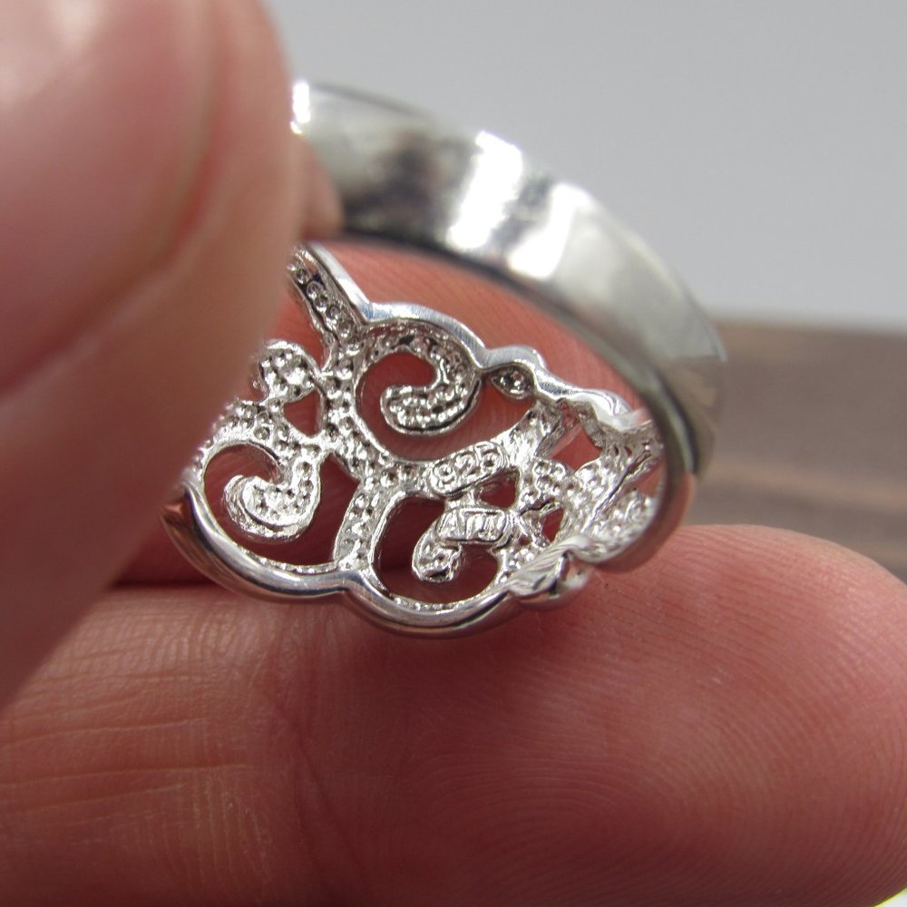 Size 9.5 Sterling Silver Stylish Cutout Band Ring - Picture 4 of 7